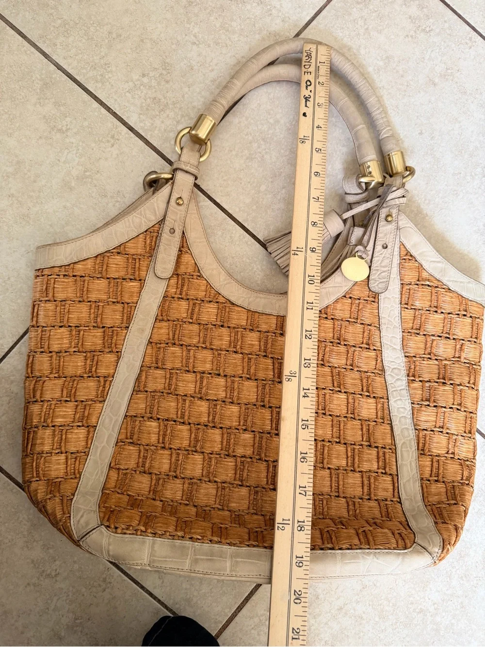 Brahmin Woven Straw Tote with Cream Leather Trim embossed croc - Picture 12 of 12